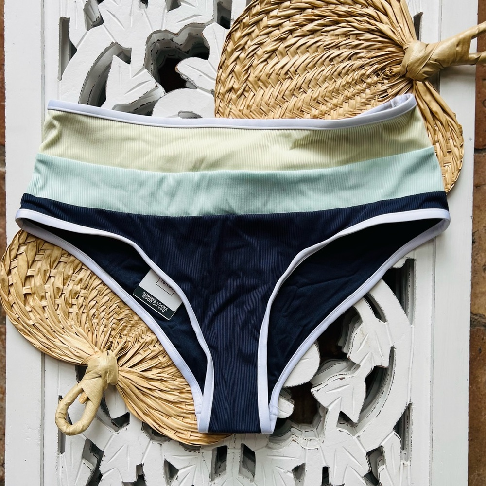 ⭐️☀️ RIP CURL ☀️🌴 Heat Wave Good Coverage High Rise Bikini Swim Bottoms